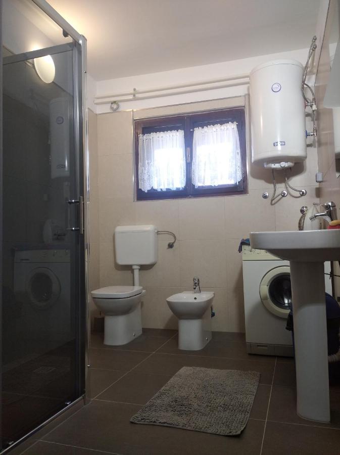 Rooms "Nada Zunic" Книн Екстер'єр фото