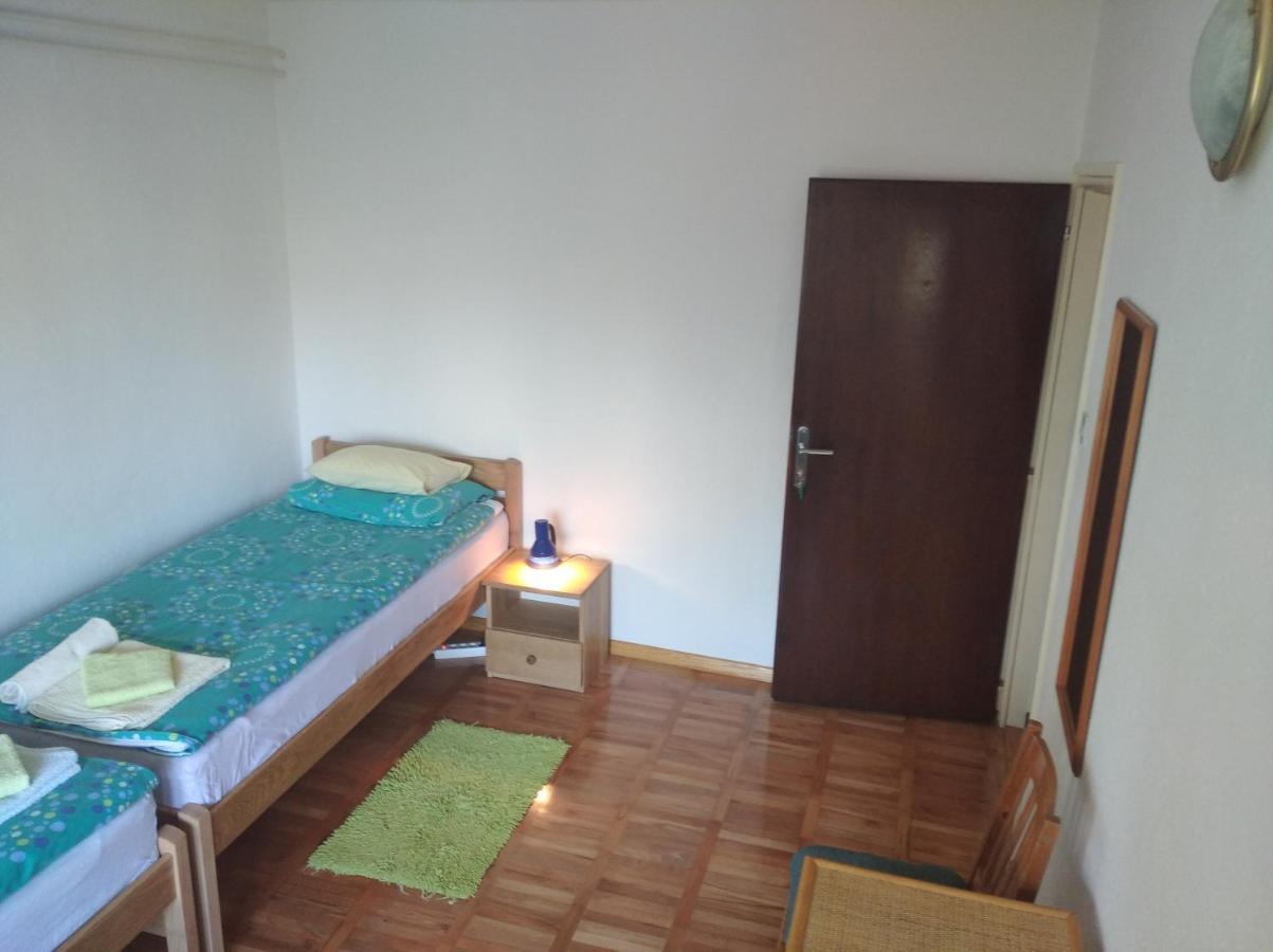 Rooms "Nada Zunic" Книн Екстер'єр фото